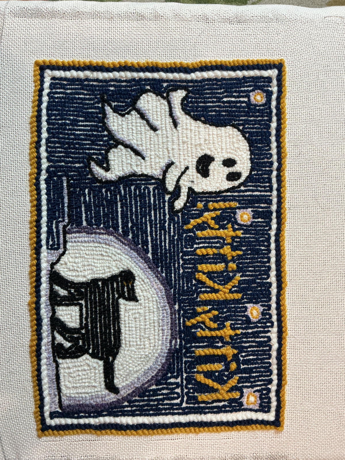 Kitty, Kitty, pillow pattern on Monk’s Cloth